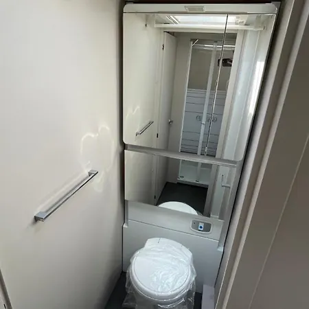 Przyczepa Coco Camp Z Klimatyzacja W Molo Surf Кемпинг