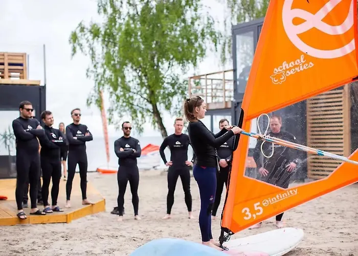 Кемпинг Przyczepa Coco Camp Z Klimatyzacja W Molo Surf *